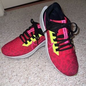 Nike Air Pegasus; red leopard